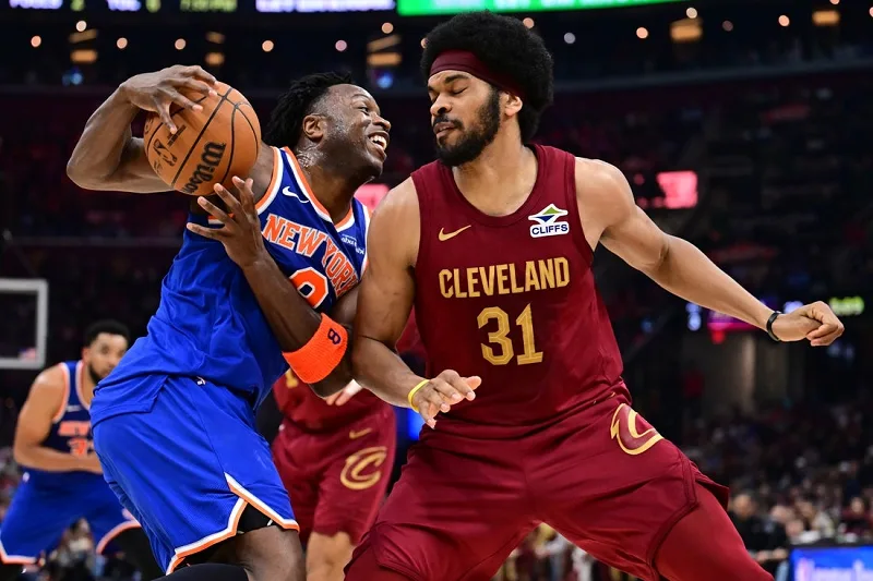 Shooting Guard hỗ trợ tổ chức tấn công